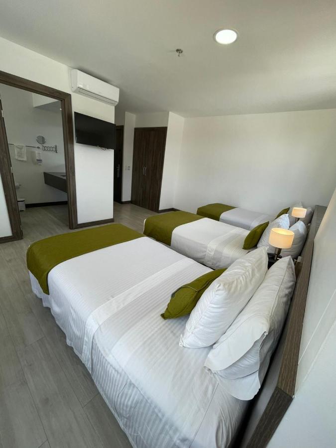 Hotel Santiago De Arma Rionegro Bagian luar foto