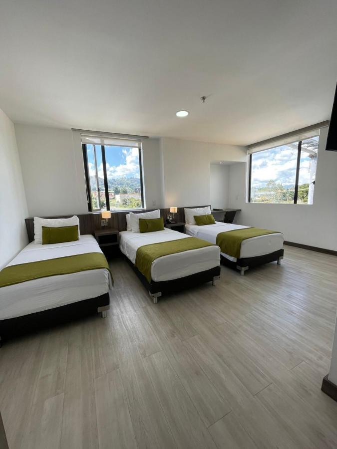 Hotel Santiago De Arma Rionegro Bagian luar foto